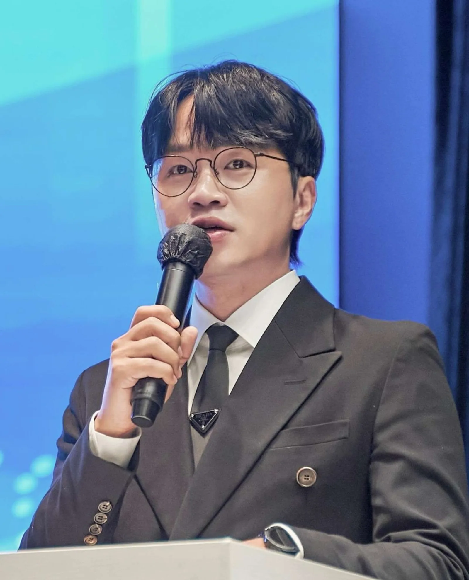 MC 완벽진 프로필 사진
